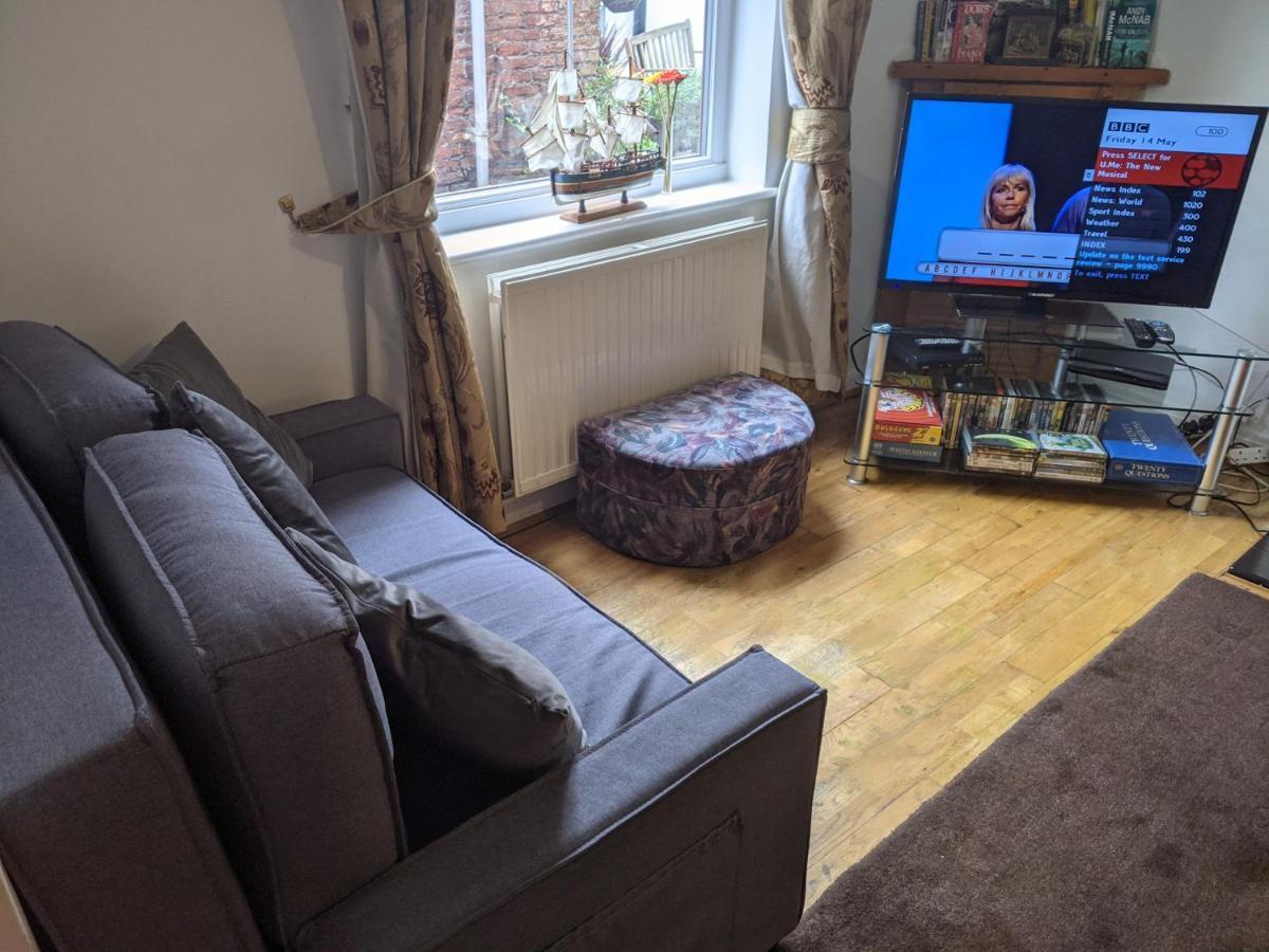 Endeavour Cottage Whitby Sleeps 6 エクステリア 写真