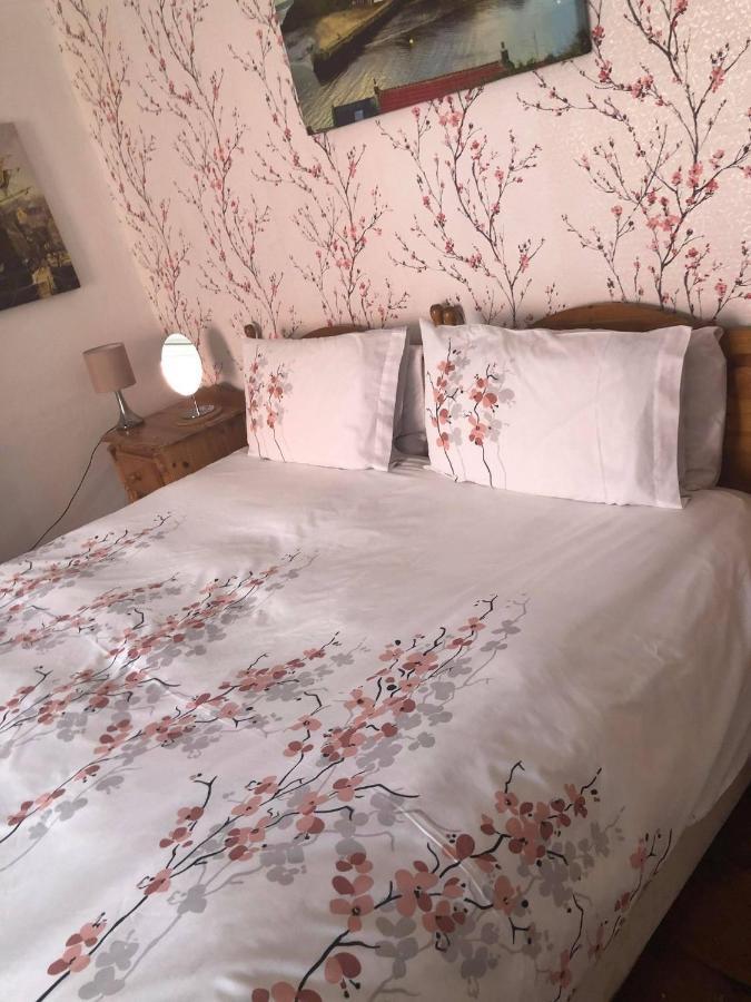 Endeavour Cottage Whitby Sleeps 6 エクステリア 写真